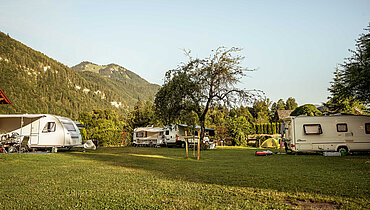 Caravans at the Paradiescamping Wolfgangsee campsite